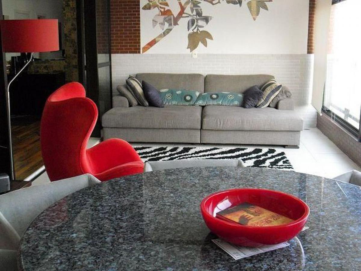 Дом с 4 спальнями в Сан-Паулу, Бразилия № 433514