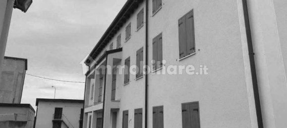 4 bedrooms Apartment in Terre del Reno, Italy No. 19559 6