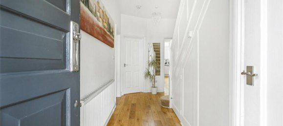 5 bedrooms House in New Barnet, United Kingdom No. 6691 4