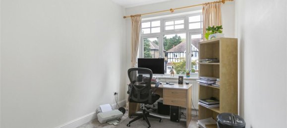 5 bedrooms House in New Barnet, United Kingdom No. 6691 20