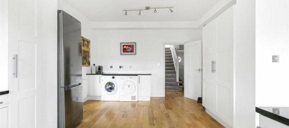 5 bedrooms House in New Barnet, United Kingdom No. 6691 10