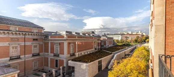 3 bedrooms Apartment in Madrid, Spain No. 84853 3