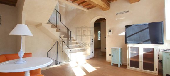 3 bedrooms House in Capannori, Italy No. 121169 10