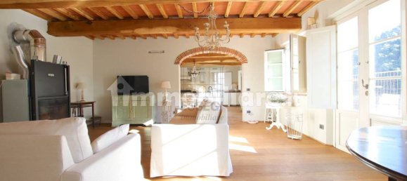 3 bedrooms House in Capannori, Italy No. 121169 7