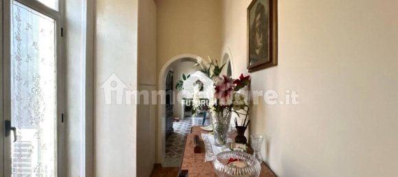 4 bedrooms Apartment in Portici, Italy No. 18149 5