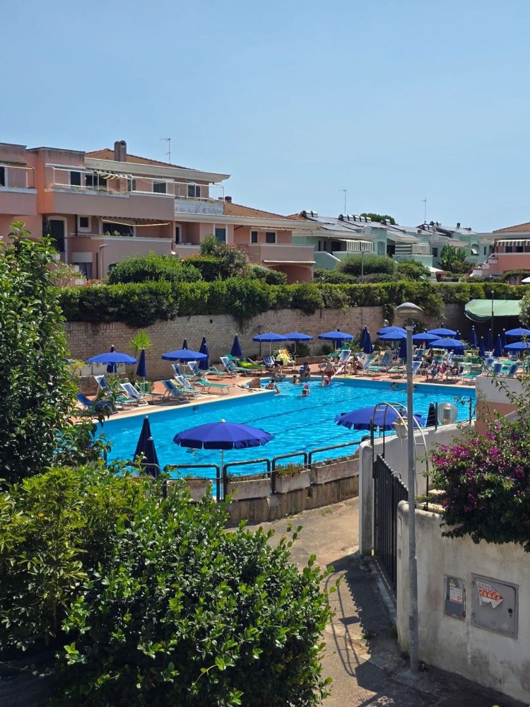 3-salle Maison à Anzio, Italy No. 307881