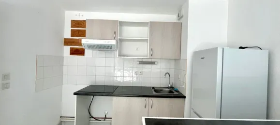 2 bedrooms Apartment in Cognac, France No. 351065 3