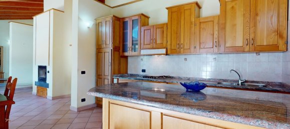 Вилла с 3 спальнями в Корелья Антельминелли, Италия № 233137 36