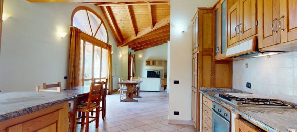 Вилла с 3 спальнями в Корелья Антельминелли, Италия № 233137 38