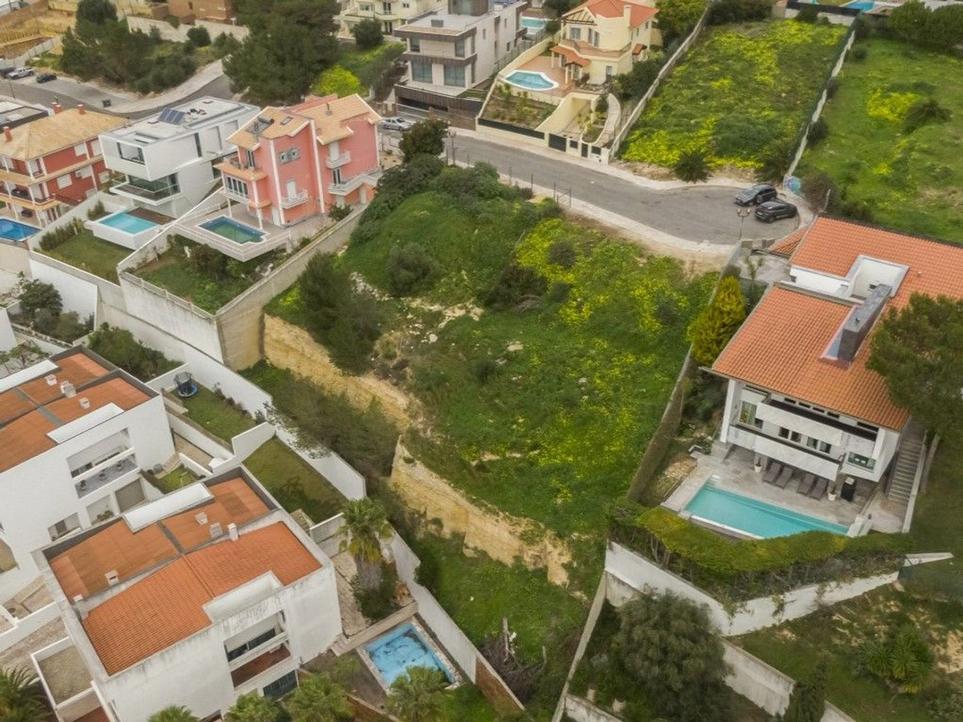  قطعة أرض في Cascais, Portugal 796متر مربع رقم 71189
