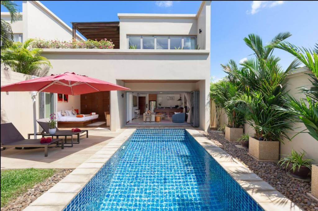 Villa de 2 dormitorios en Bang Tao, Thailand No. 61606