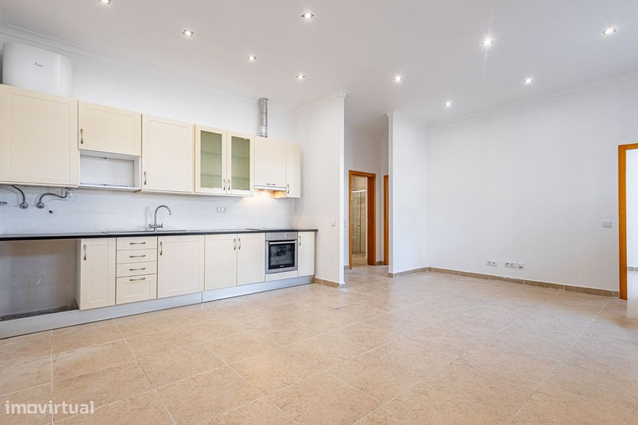 3 bedrooms Apartment in Azambuja, Portugal No. 231250