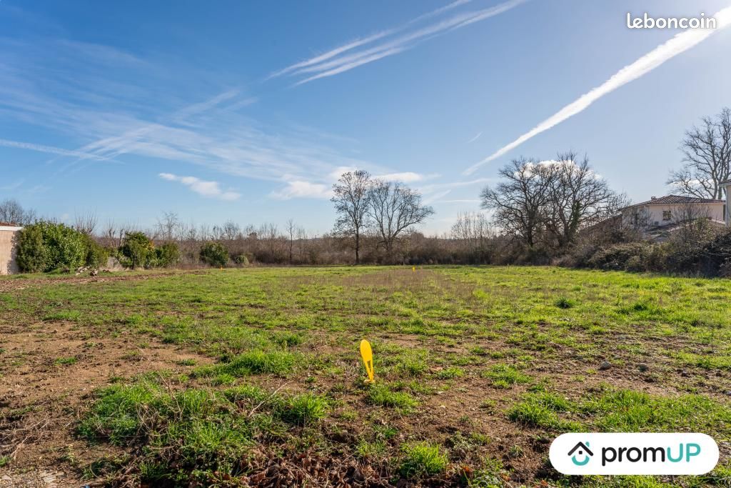 673m² Land in Brindas, France No. 335307