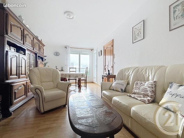 2 bedrooms Apartment in Canteleu, France No. 355361