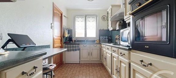 2 bedrooms Apartment in Canteleu, France No. 355361 3