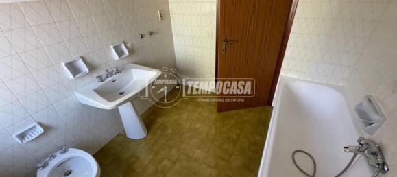 Apartamento de 2 dormitorios en Belluno, Italy No. 299683 14