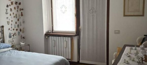 5 rooms Villa in Varese, Italy No. 36828 7