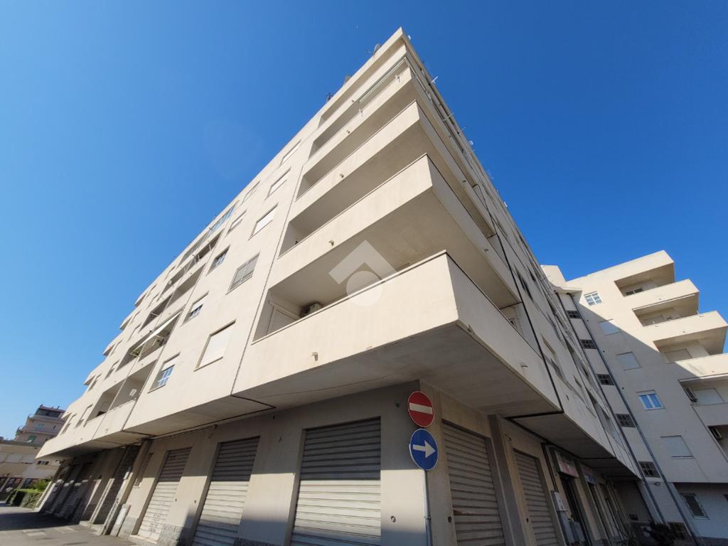 Квартира с 2 спальнями в Реджо Калабрия, Италия № 197556