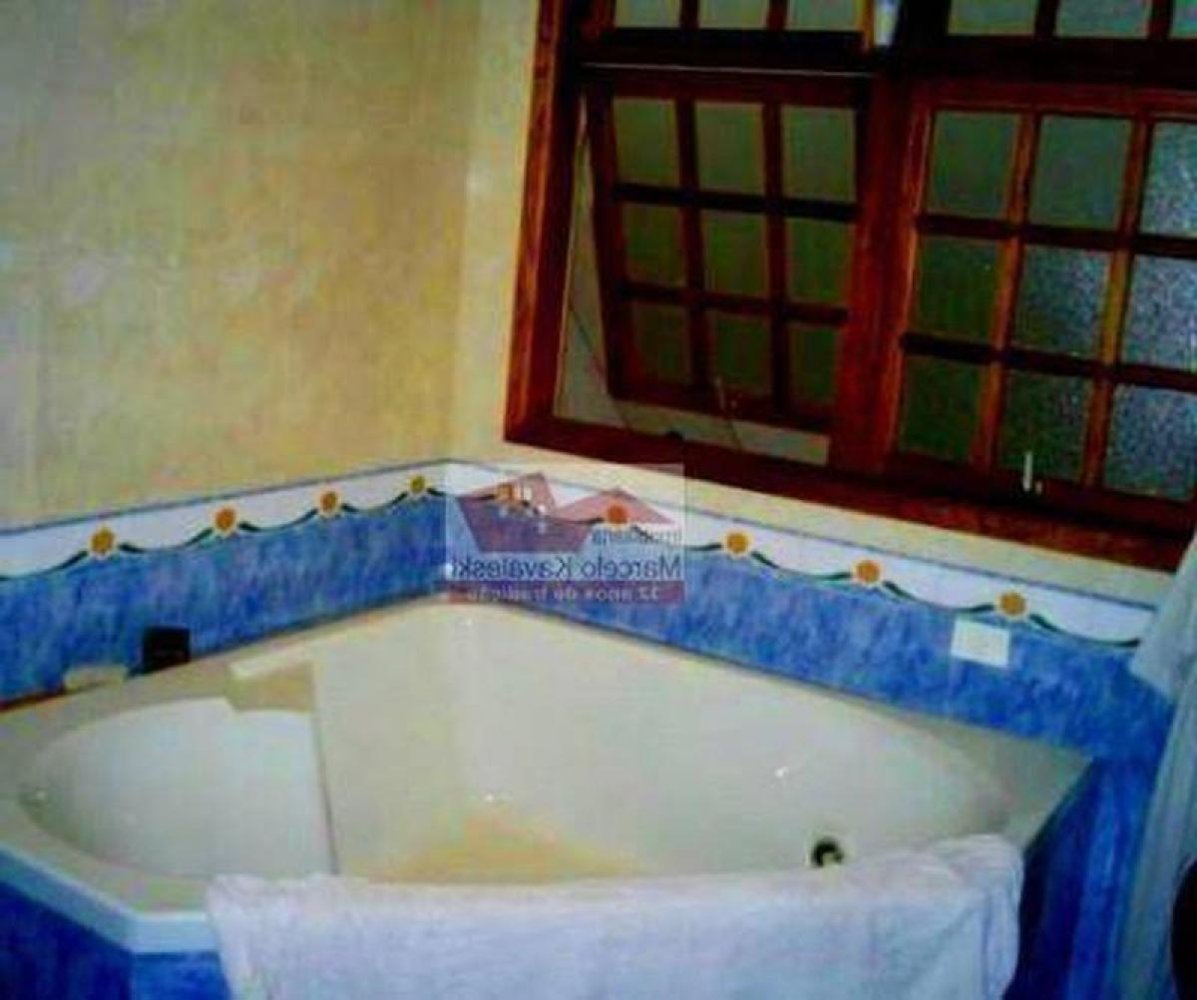 Дом с 4 спальнями в Сан-Паулу, Бразилия № 522474