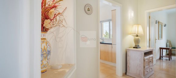 Apartamento de 2 dormitorios en Lagoa, Portugal No. 129077 2