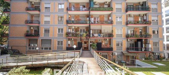 3 bedrooms Apartment in Rome, Italy No. 296733 19