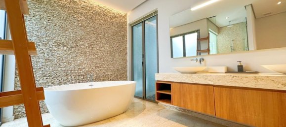 4 bedrooms Villa in Bang Tao, Thailand No. 11563 8