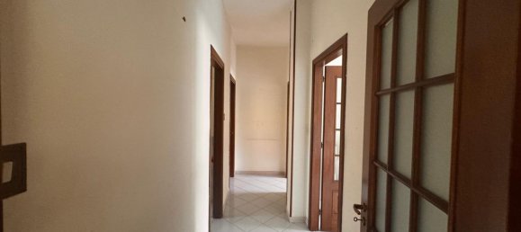 5 rooms Apartment in Avellino, Italy No. 286668 23