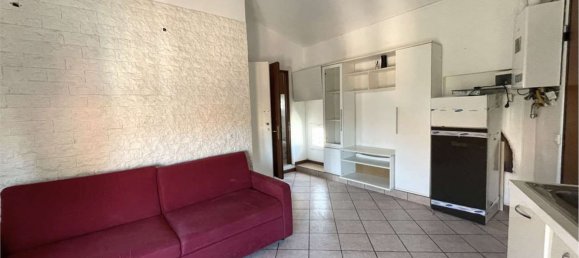 Квартира с 2 комнатами в Ломаццо, Италия № 333658 2