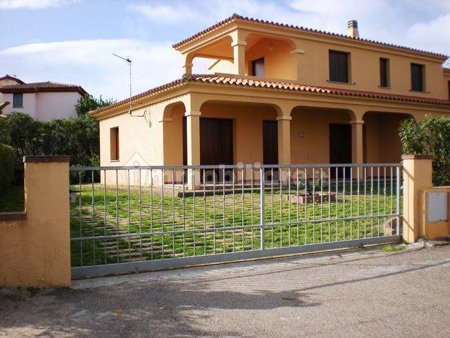 2 Schlafzimmer Wohnung in San Teodoro, Italy, Nr. 351805