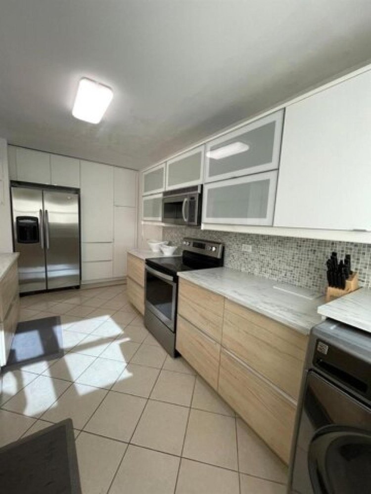 3 bedrooms House in San Juan, USA No. 420909