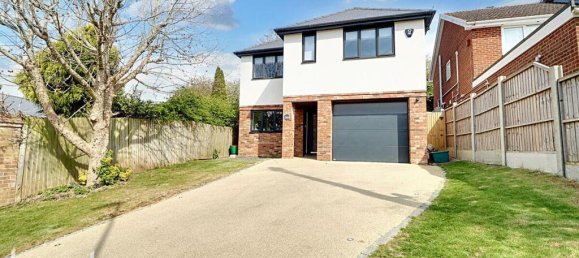 4 bedrooms House in Biggin Hill, United Kingdom No. 4730 4
