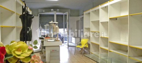3-Zimmer Gewerbliche Immobilie in Lucca, Italy, Nr. 332130 2