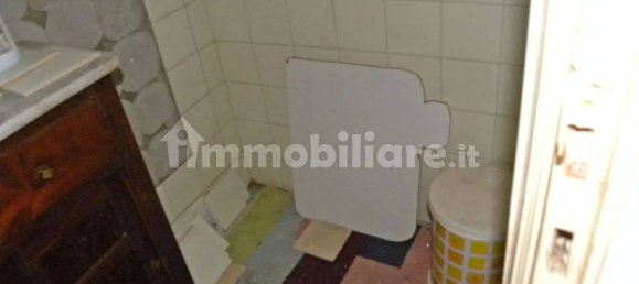 3-Zimmer Gewerbliche Immobilie in Lucca, Italy, Nr. 332130 17