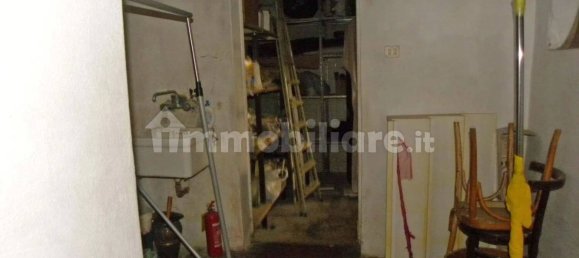 3-Zimmer Gewerbliche Immobilie in Lucca, Italy, Nr. 332130 18