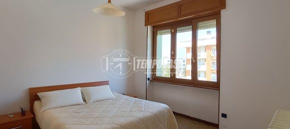 Apartamento de 2 dormitorios en Lodi, Italy No. 378496 13