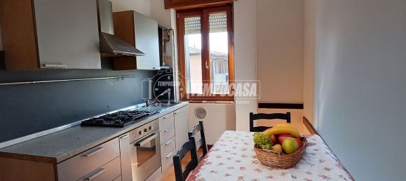 Apartamento de 2 dormitorios en Lodi, Italy No. 378496 17