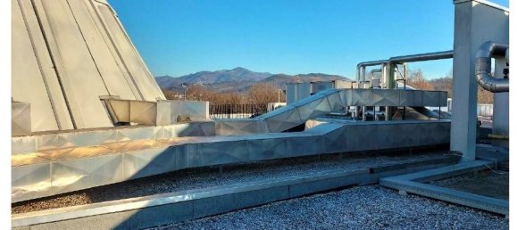 5 rooms Warehouse in Olgiate Comasco, Italy No. 218203 34