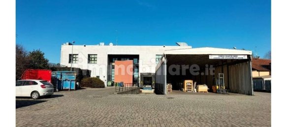 5 rooms Warehouse in Olgiate Comasco, Italy No. 218203 24