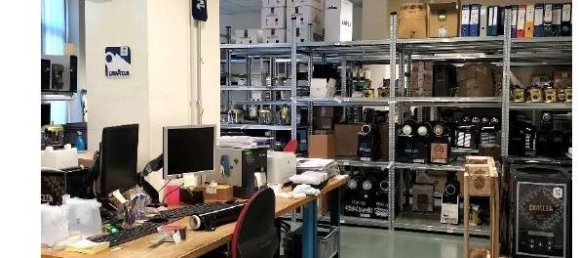 5 rooms Warehouse in Olgiate Comasco, Italy No. 218203 11