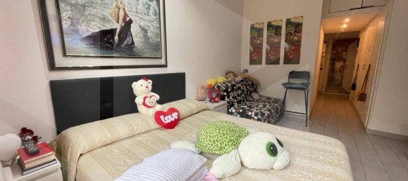 Studio in Ciampino, Italy, Nr. 19984 3