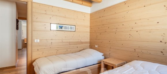 3 rooms Apartment in Cortina d'Ampezzo, Italy No. 60100 30