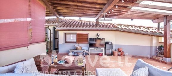 Квартира с 2 спальнями в Куаррата, Италия № 351071 29