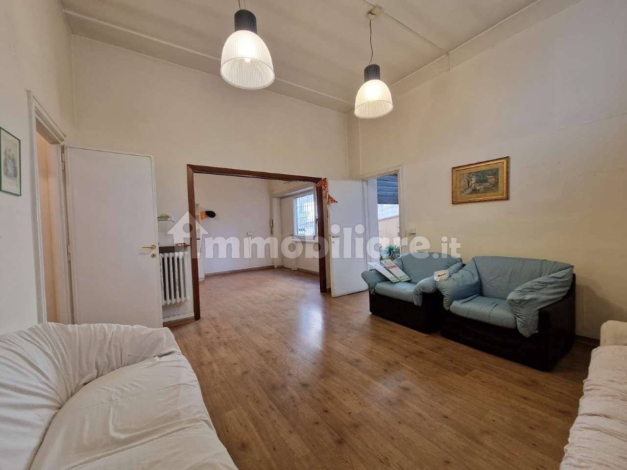 5غرفة مكتب في Rome, Italy رقم 156710