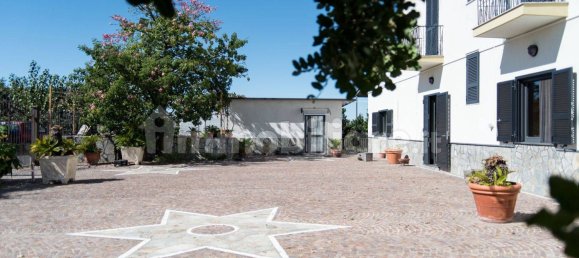 13 Schlafzimmer Villa in Somma Vesuviana, Italy, Nr. 335972 7