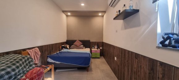 2 bedrooms Apartment in Naples, Italy No. 363862 2