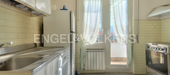 4 bedrooms Villa in Recco, Italy No. 125916 8