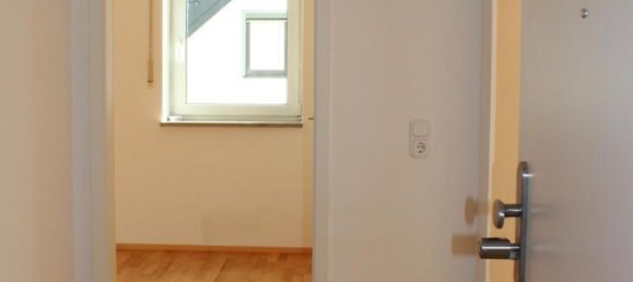 2 rooms Apartment in Augsburg, Germany No. 1636 2