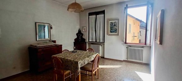 7-salle Appartement à Crema, Italy No. 82685 12