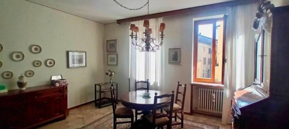 7-salle Appartement à Crema, Italy No. 82685 3