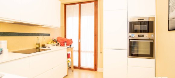 Duplex T2 em Pistoia, Italy N.º 84977 11